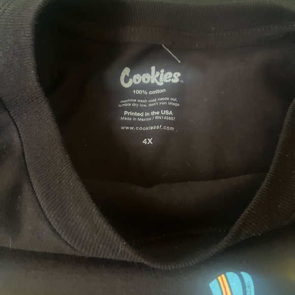 Cookies brand gently worn shirt - Picture 2 of 2